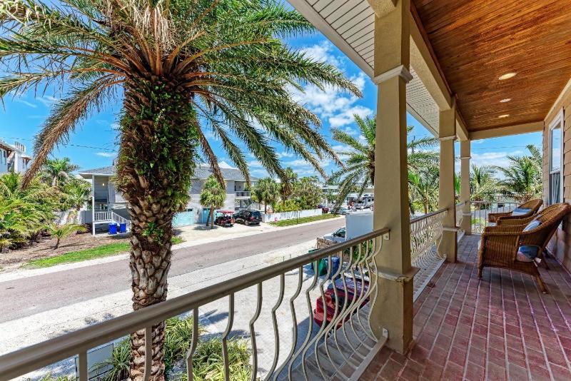 Once Upon A Time managed by Beach Retreats - image 9