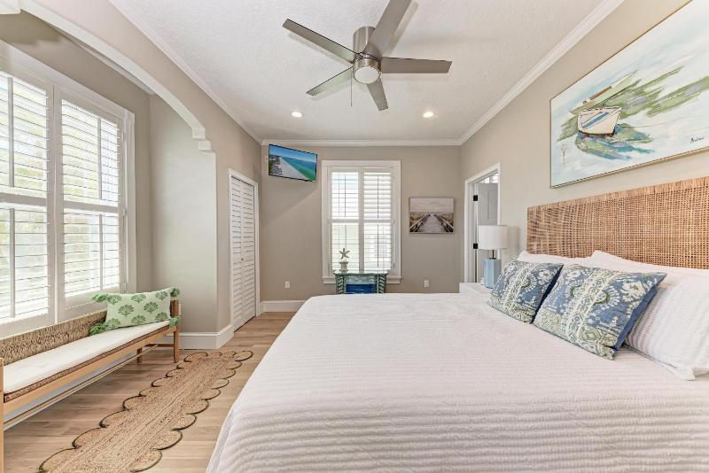 Once Upon A Time managed by Beach Retreats - image 15