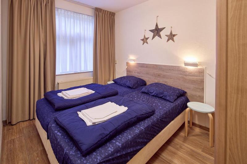 Two-Bedroom Deluxe Apartment image 2