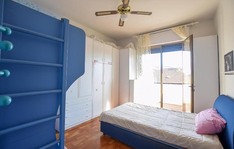 Beautiful Apartment In Viareggio - image 9