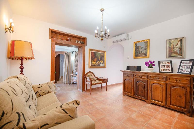 Villa Leones - privacy - by Holiday Rentals Villamar - image 12