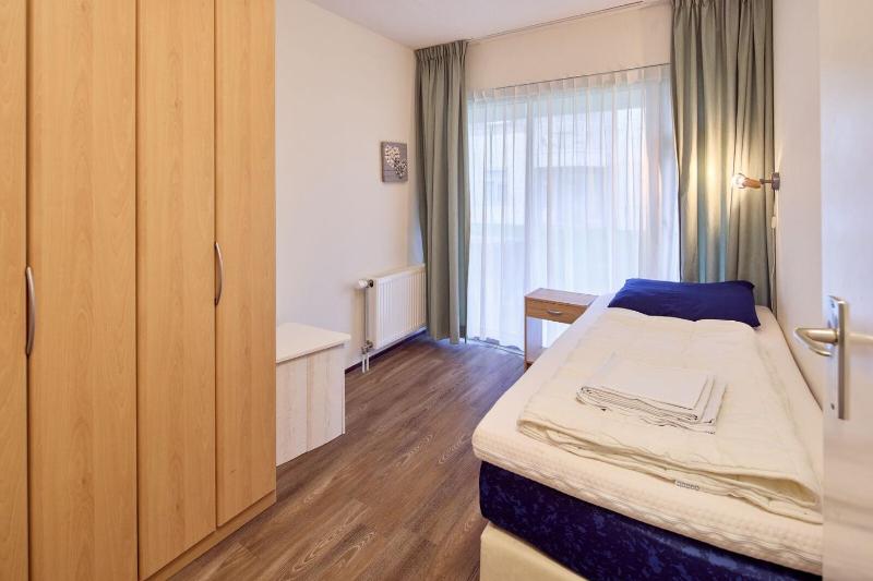 Two-Bedroom Deluxe Apartment image 4