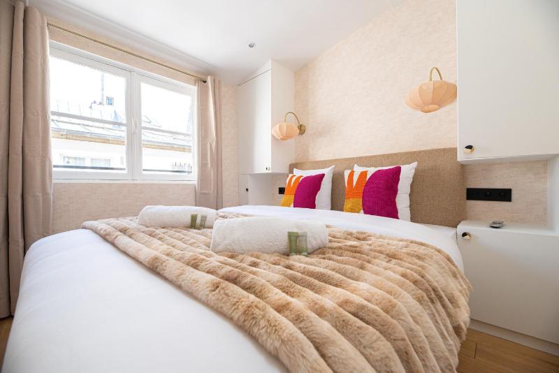 Deluxe Apartment image 3