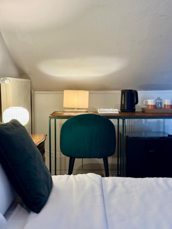 Suite with Terrace image 4