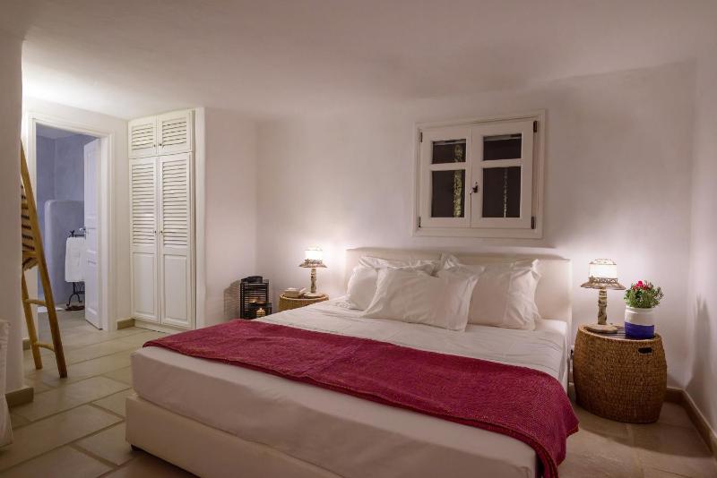 Soho Villa in Paros - image 40