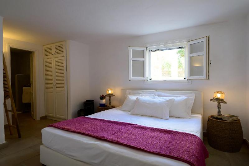 Soho Villa in Paros - image 47
