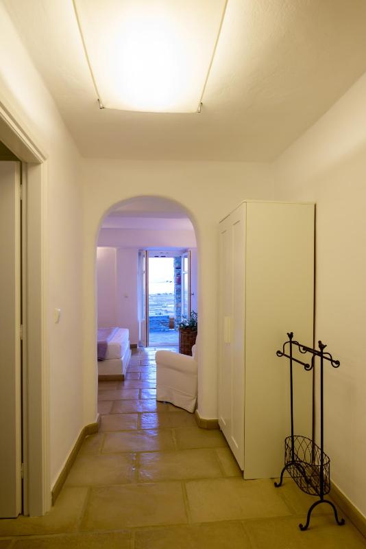 Soho Villa in Paros - image 8