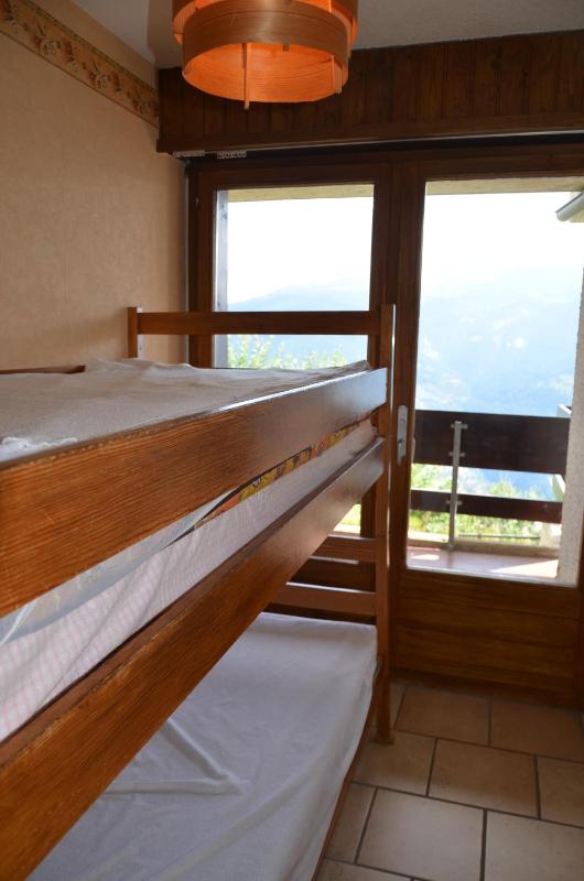 Two-Bedroom Apartment with Balcony 202 image 4