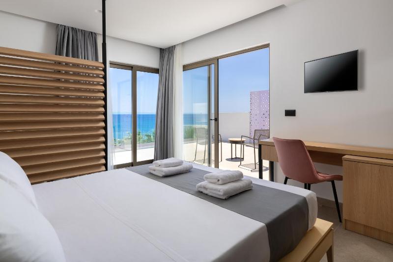 Double Panoramic Sea view image 1