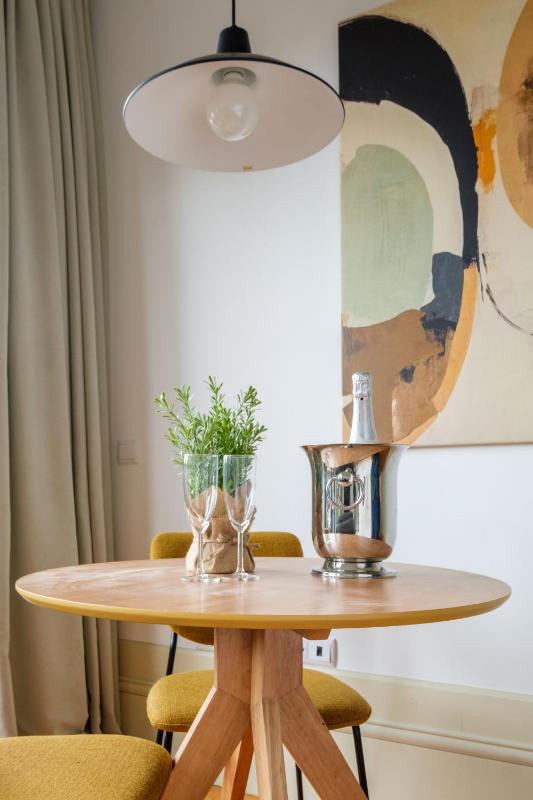 Cedofeita Sunshine Luxury Apartment Downtown Porto - image 23