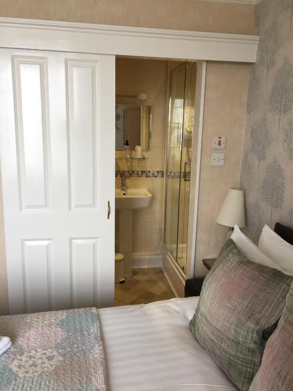 Double Room with Sea View image 3
