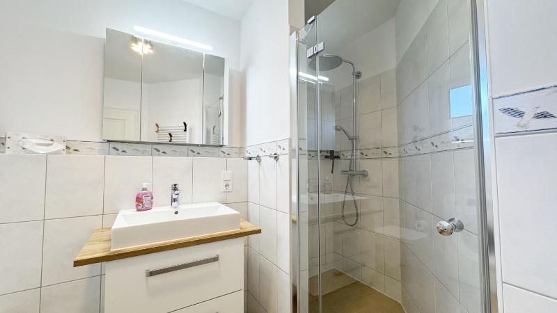 Villa Annika Whg 12 Penthouse Baltica mit Balkon - image 11