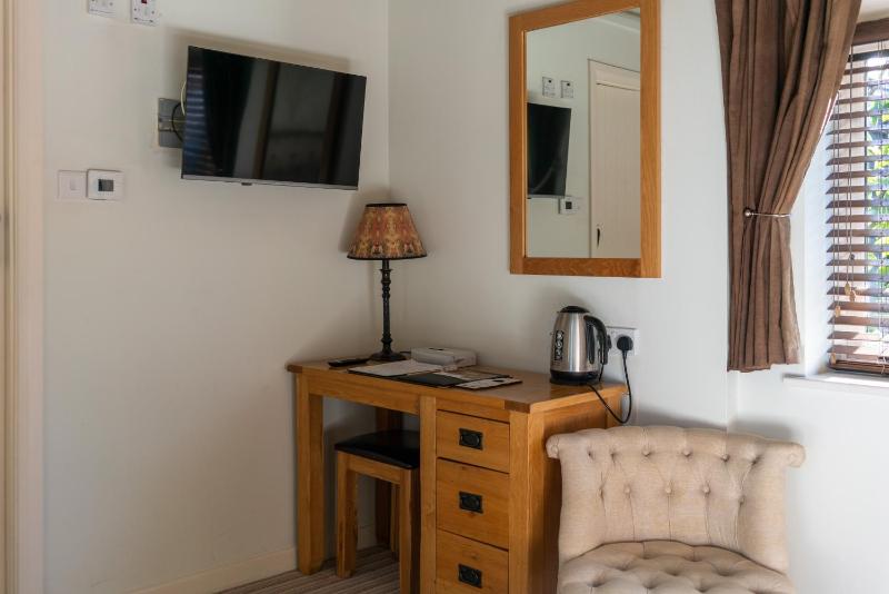 Comfort Room image 2