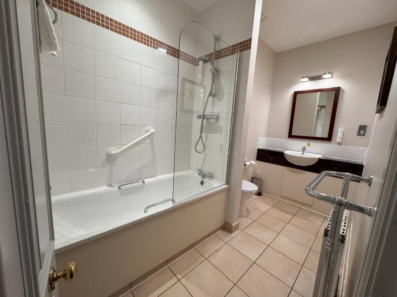 Suite image 2