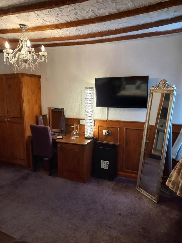 Deluxe Double Room image 1
