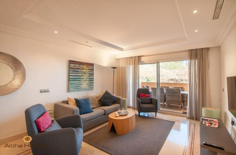 Superior Two-Bedroom Apartment (2-4 Adults) image 2