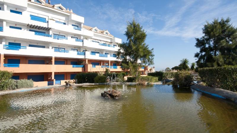 Duquesa Suites 514 - image 30