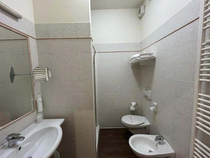 Triple Room image 3