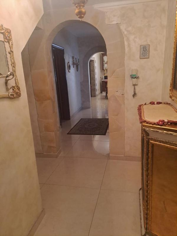Luxury House - image 11