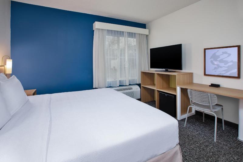 King Room image 2