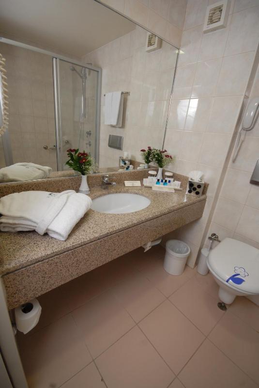 Class Hotel - image 11