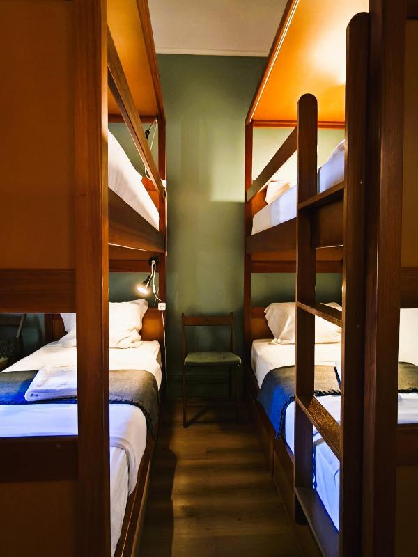 Sextuple Room with City View image 1