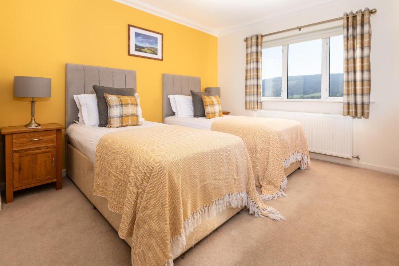 King Room image 4