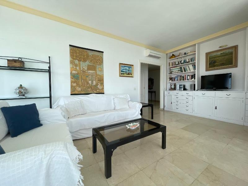 Apartamento La Roca Rental 2 dormitorios con vistas al mar - image 17