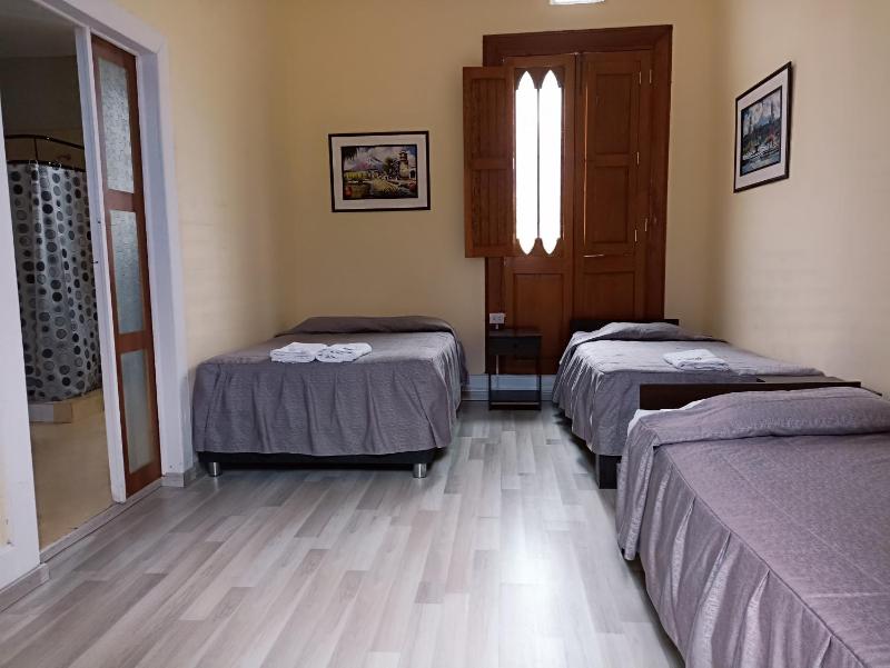 Mango Hostel B&B - image 15
