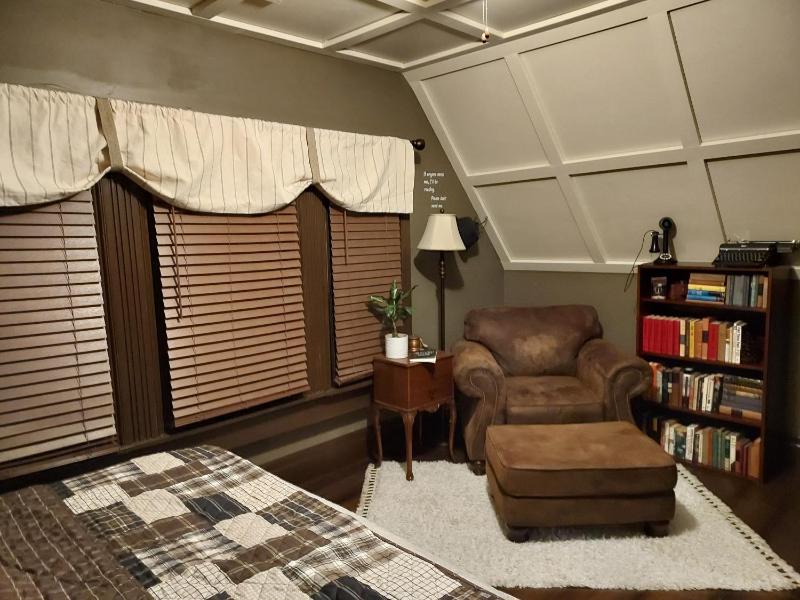 Deluxe Double or Twin Room image 4