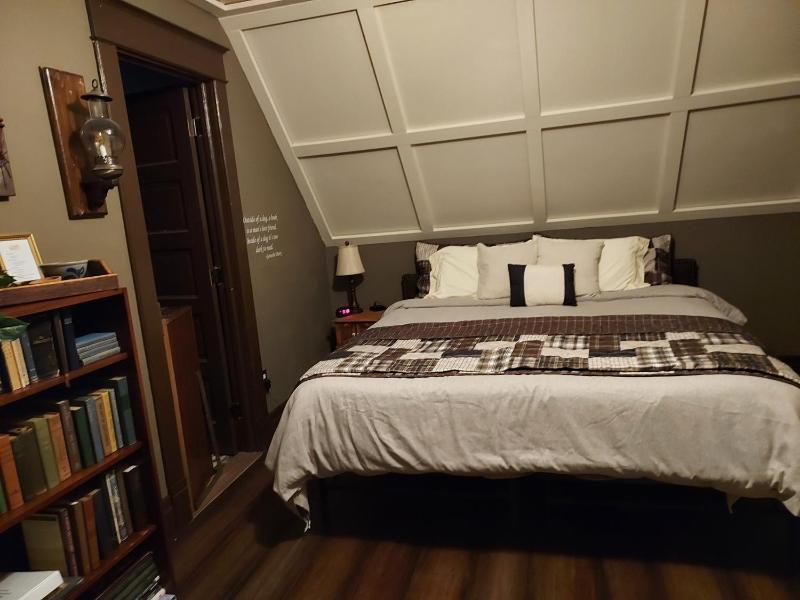 Deluxe Double or Twin Room image 3