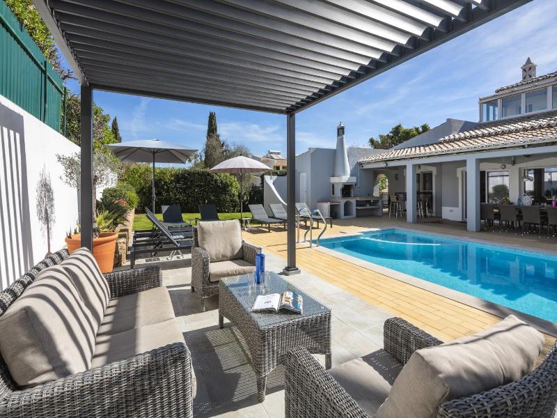 Villa in coastal town of Carvoeiro Algarve - image 23