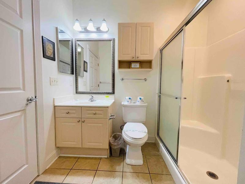 Imagine #1 your vacation at this beautiful condo - image 23