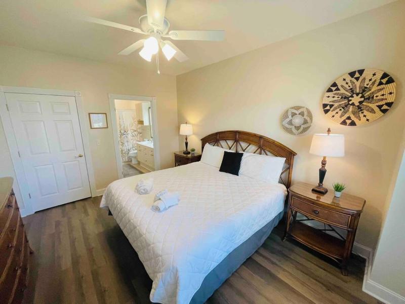 Imagine #1 your vacation at this beautiful condo - image 45