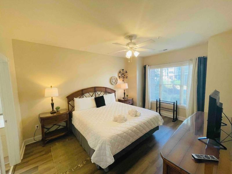 Imagine #1 your vacation at this beautiful condo - image 36