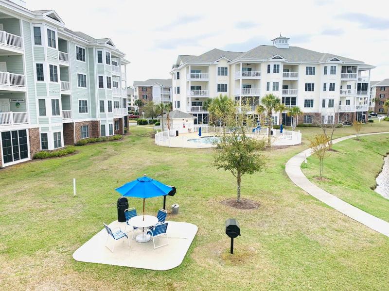 Calming & Relaxing condo in the center of MB - image 36