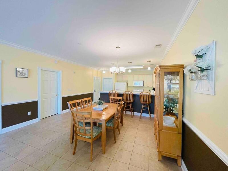 Calming & Relaxing condo in the center of MB - image 24