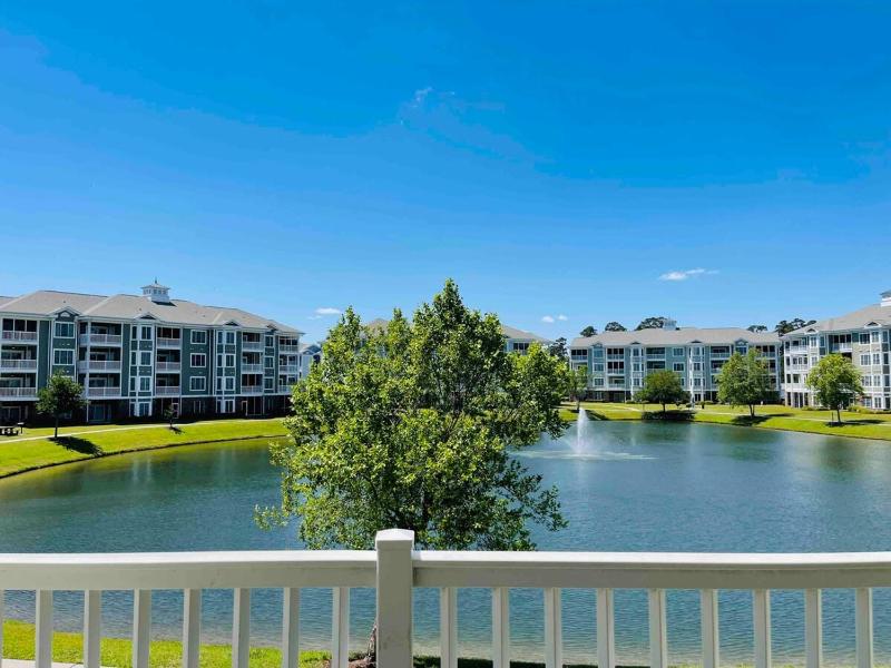 Calming & Relaxing condo in the center of MB - image 33