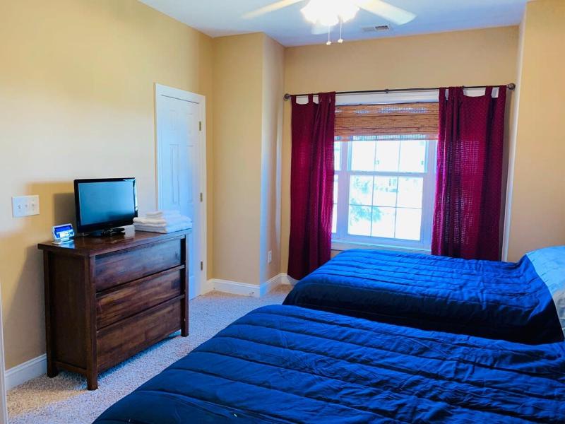 Pleasant enjoyable vacation condo in MB - image 20
