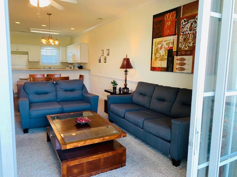 Pleasant enjoyable vacation condo in MB - image 23