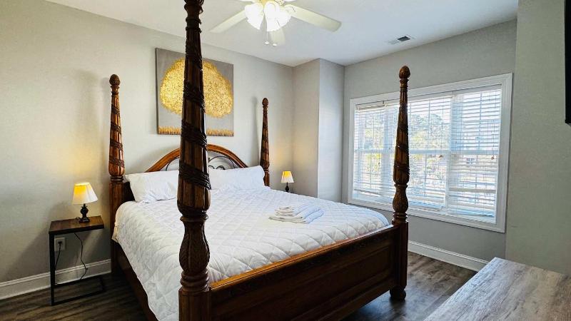 Memorable stay at cozy 2BR condo in Magnolia - image 18