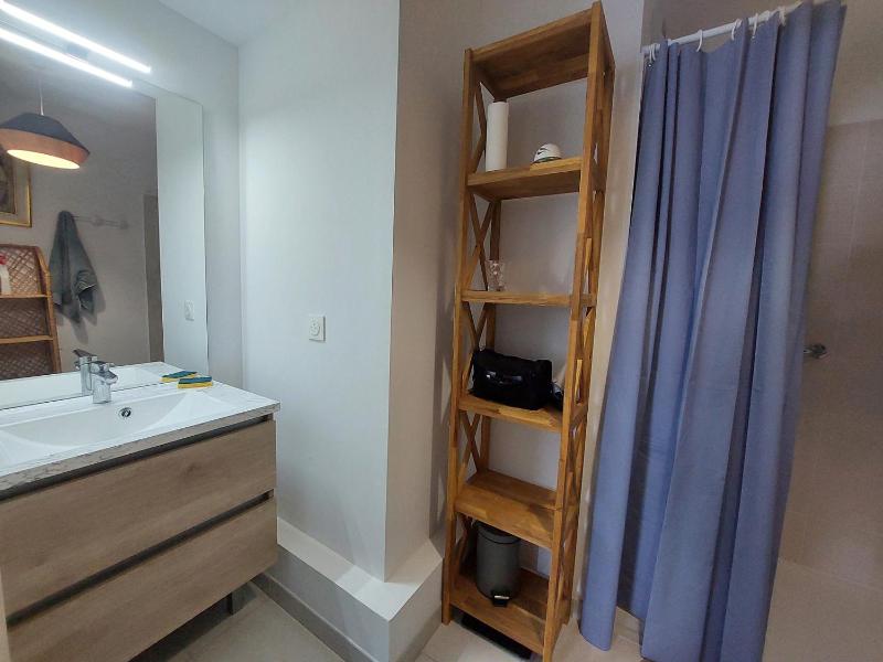 Appartement à 2 pas de la plage avec parking à Royan - FR-1-550-90 - image 10