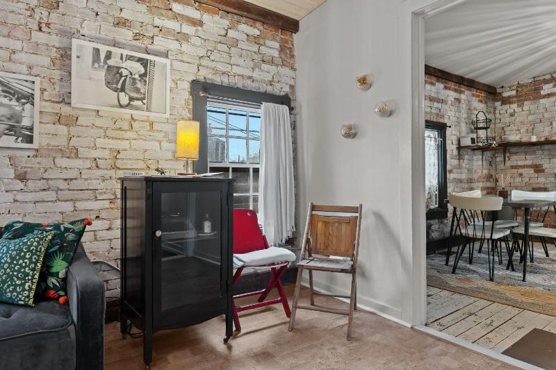 1BR Unit Near Bourbon Trail & Lou Attractions - image 44