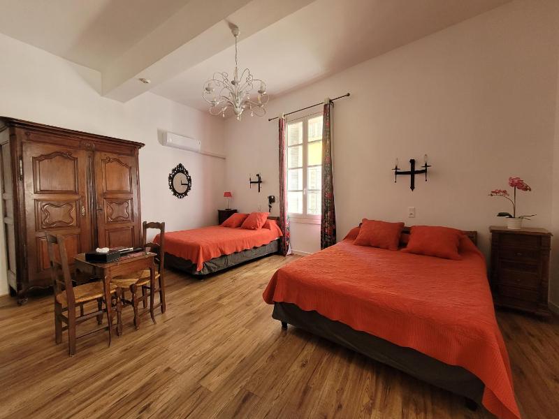 Quadruple Room image 3