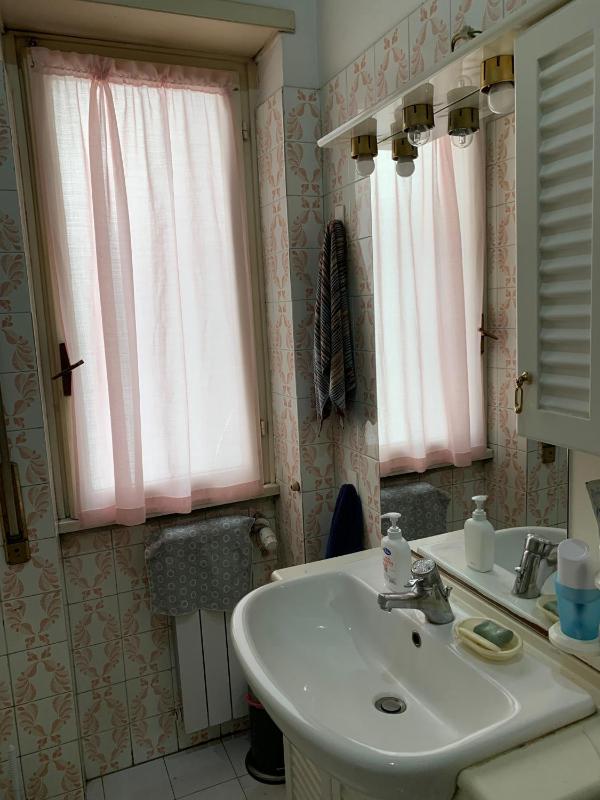 Double Room image 3
