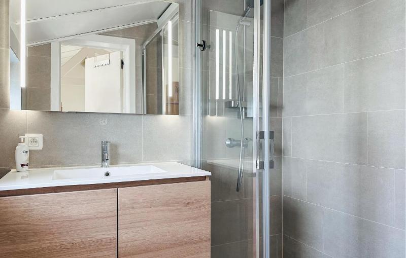 Two-Bedroom Holiday Home image 3