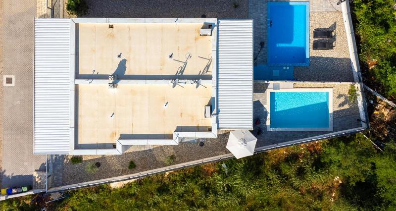 Villa Larus on Island Krk for 6 people with sea view & only 500 m from the sea - image 7
