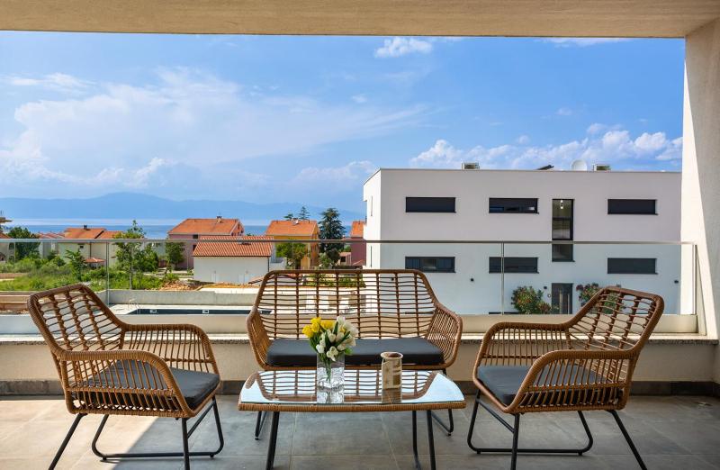 Villa Larus on Island Krk for 6 people with sea view & only 500 m from the sea - image 39