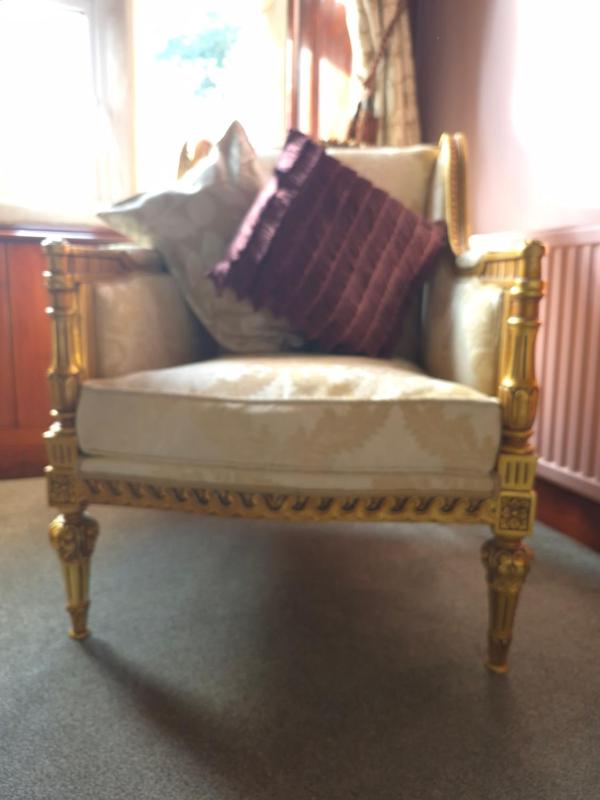 Luxury Twin Room image 2