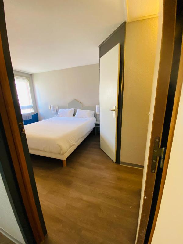 Comfort Quadruple Room image 4